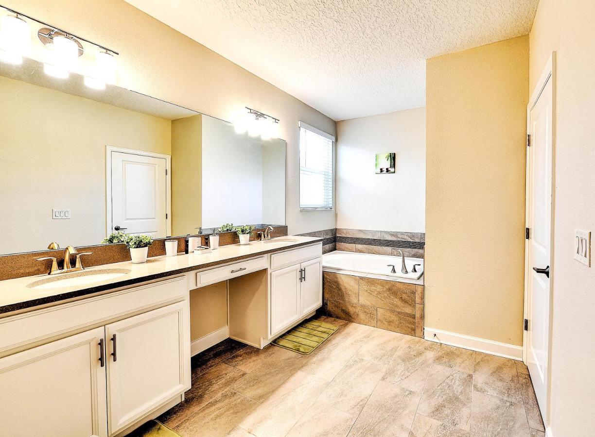 Champion Gate Brand New Home With Private Pool And Game Room Kissimmee Exteriör bild